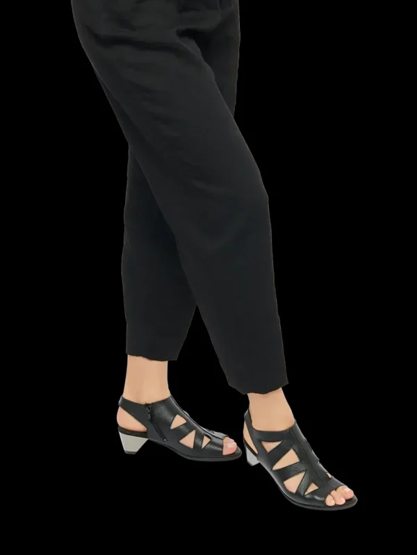 Arche Women's Iziako Sandals Shoes - 3 Available Colors From 35 To 42 -